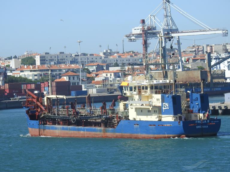 freja r (Hopper Dredger) - IMO 8105105, MMSI 219313000, Call Sign OZNG2 under the flag of Denmark