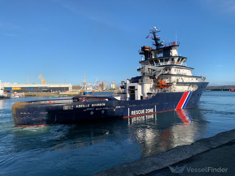 abeille bourbon (Tug) - IMO 9308687, MMSI 226263000, Call Sign FZTC under the flag of France