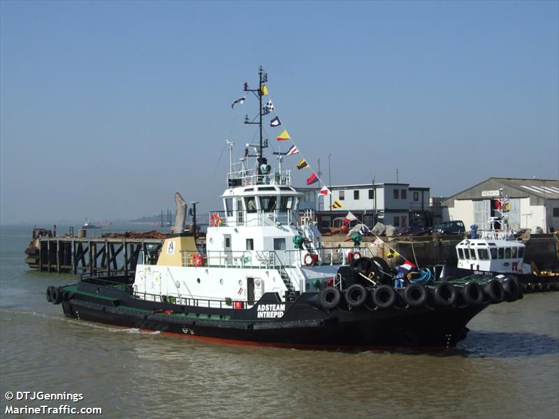 svitzer intrepid (Tug) - IMO , MMSI 235051992, Call Sign MPQD under the flag of United Kingdom (UK)