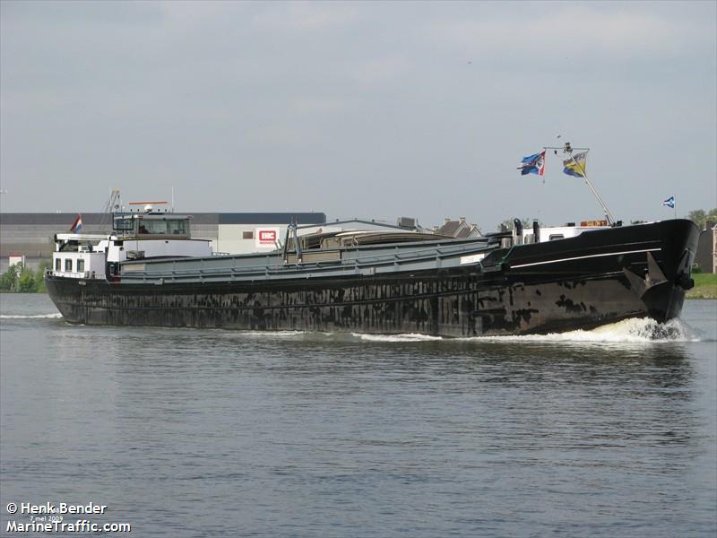 shalom (Cargo ship) - IMO , MMSI 244660787, Call Sign PC4328 under the flag of Netherlands