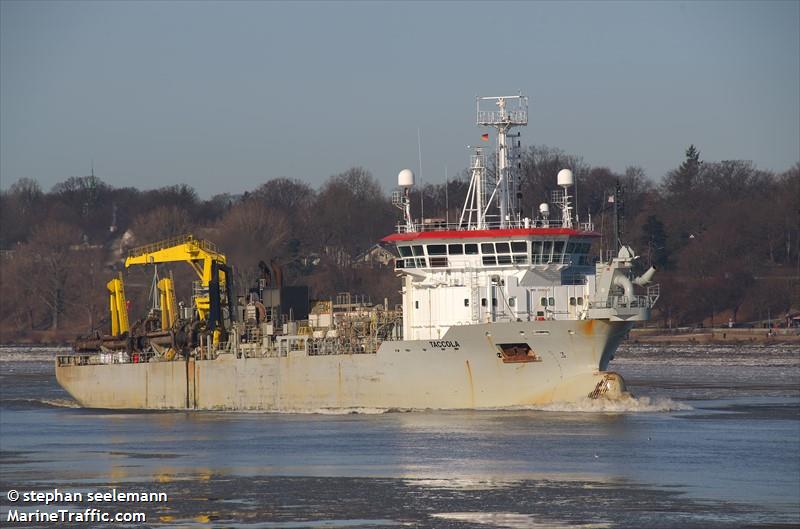 taccola (Hopper Dredger) - IMO 9280213, MMSI 253454000, Call Sign LXTC under the flag of Luxembourg