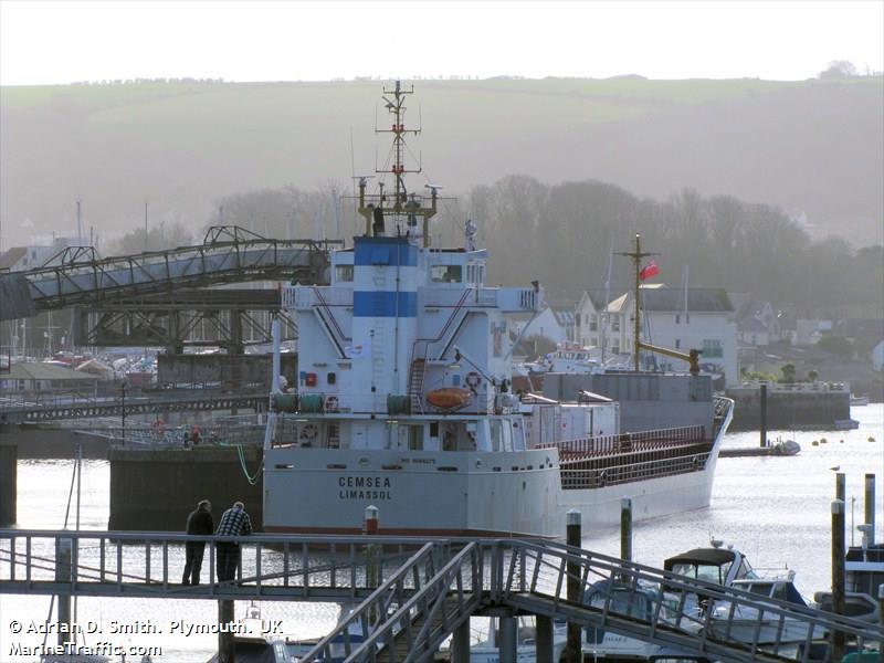 unyecem 1 (Cement Carrier) - IMO 9088275, MMSI 271043513, Call Sign TCWH4 under the flag of Turkey