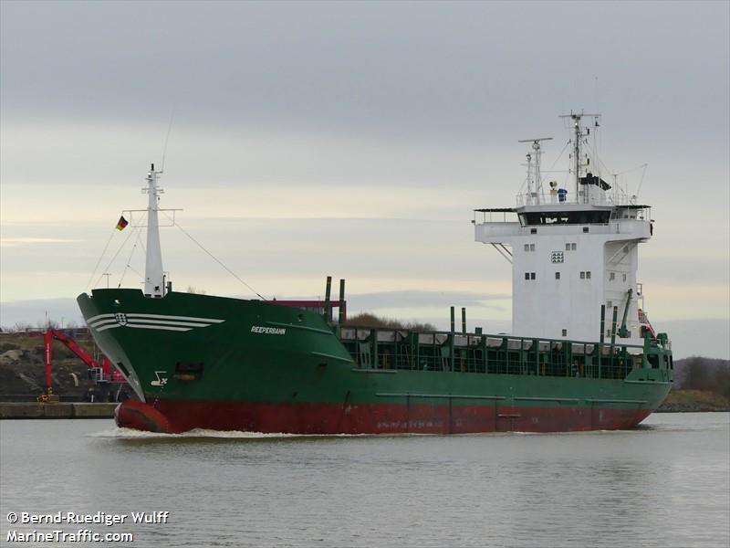 reeperbahn (General Cargo Ship) - IMO 8607725, MMSI 305509000, Call Sign V2GW3 under the flag of Antigua & Barbuda