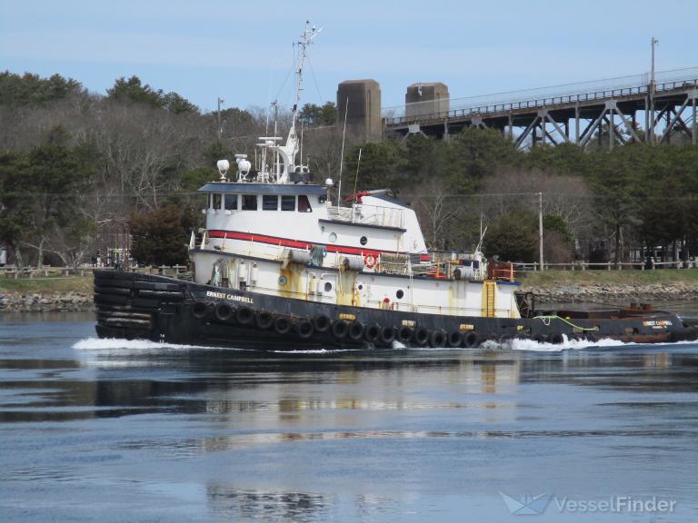 ernest campbell (Tug) - IMO 7045982, MMSI 367740750, Call Sign WDI8651 under the flag of United States (USA)