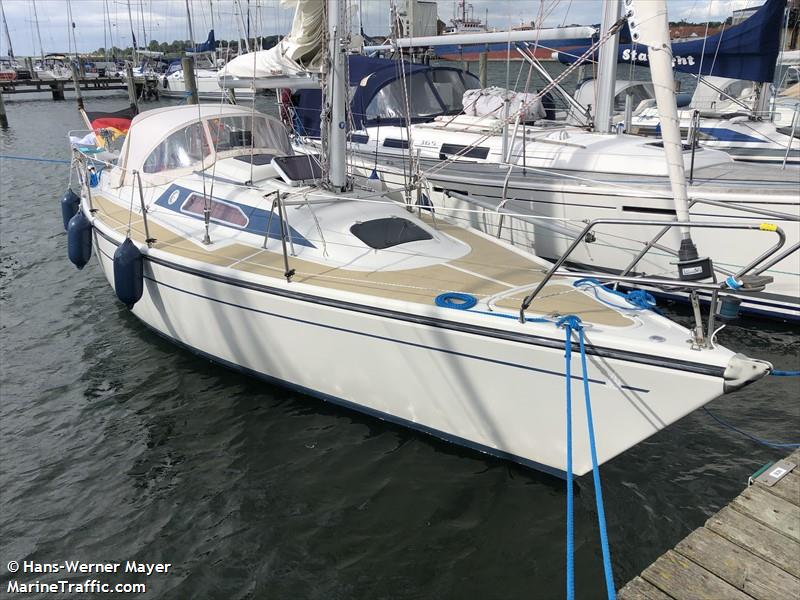 swiftwind (Pleasure craft) - IMO , MMSI 211374750, Call Sign DB9748 under the flag of Germany