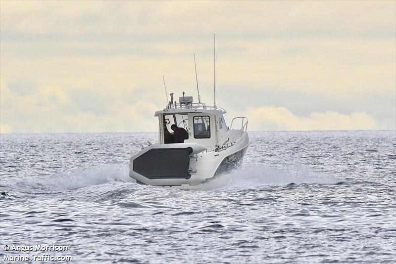 roag fisher (Pleasure craft) - IMO , MMSI 235076998, Call Sign 2CZE4 under the flag of United Kingdom (UK)