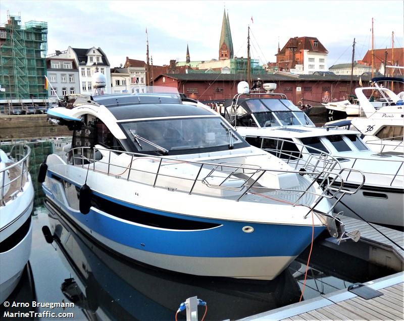summer (Pleasure craft) - IMO , MMSI 211322440, Call Sign DJ6917 under the flag of Germany