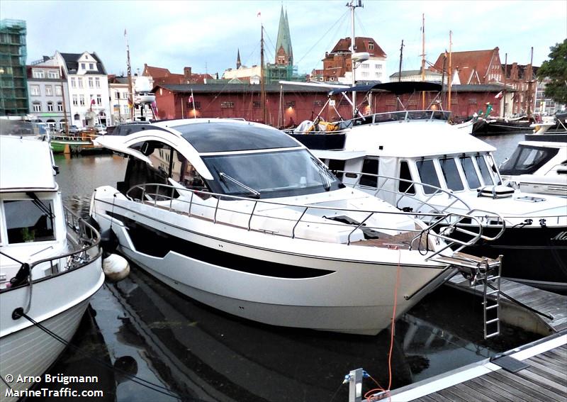 bella vista (Pleasure craft) - IMO , MMSI 211325560, Call Sign DJ6933 under the flag of Germany