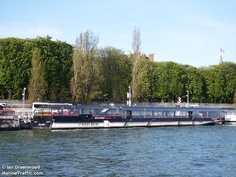 la patache (Passenger ship) - IMO , MMSI 226009410, Call Sign FM4126 under the flag of France
