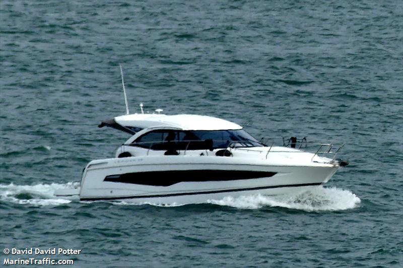 last orders (Pleasure craft) - IMO , MMSI 232027542, Call Sign MHHU7 under the flag of United Kingdom (UK)