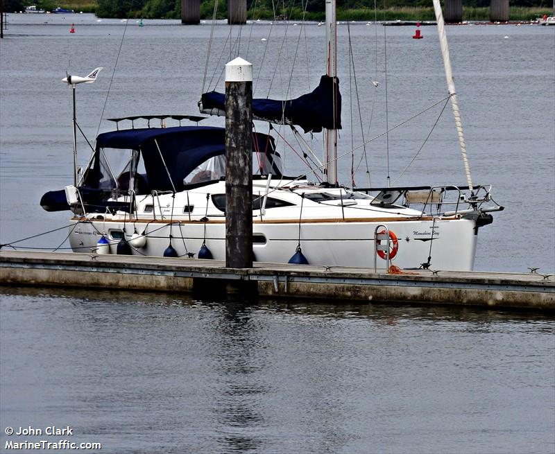 moonshine bay (Sailing vessel) - IMO , MMSI 235106059, Call Sign 2HR05 under the flag of United Kingdom (UK)