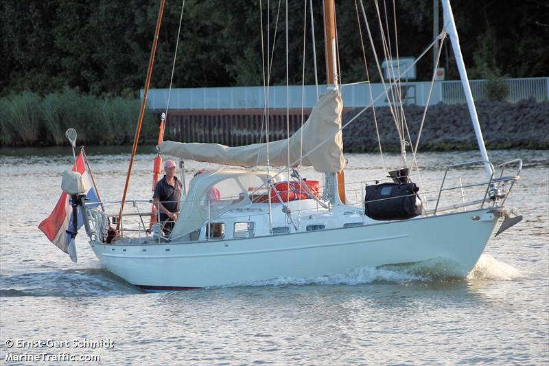 la touche (Unknown) - IMO , MMSI 244090931, Call Sign PF8164 under the flag of Netherlands
