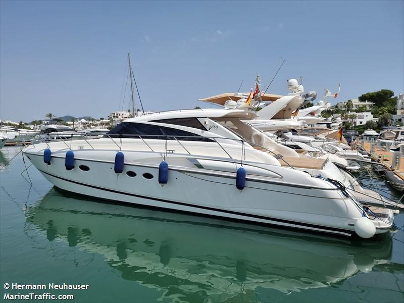 arabella (Unknown) - IMO , MMSI 211438350, Call Sign DJMO2 under the flag of Germany