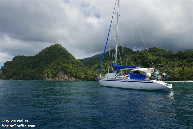 areiti (Pleasure craft) - IMO , MMSI 227725520, Call Sign FS4915 under the flag of France