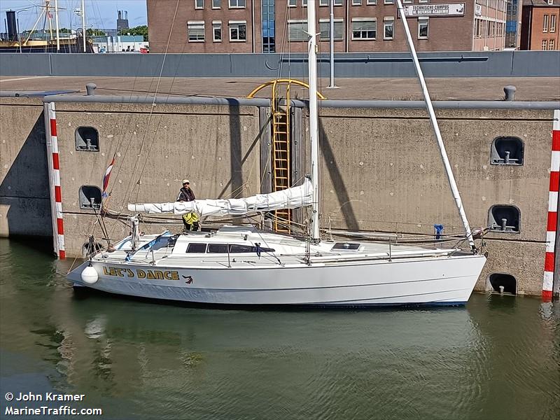 lets dance (Sailing vessel) - IMO , MMSI 244830458, Call Sign PI5815 under the flag of Netherlands