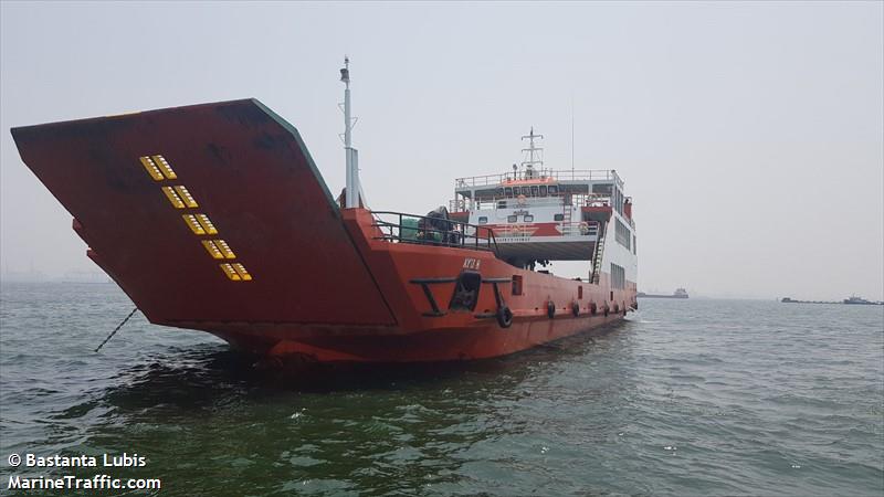lct.ayu-8 (Other type) - IMO , MMSI 525019606, Call Sign YDSE under the flag of Indonesia