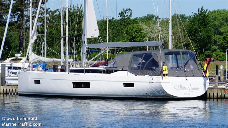 white lounge (Sailing vessel) - IMO , MMSI 211522450, Call Sign DH8399 under the flag of Germany