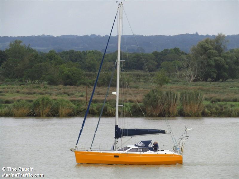 altair (Sailing vessel) - IMO , MMSI 227406410, Call Sign FGE8451 under the flag of France