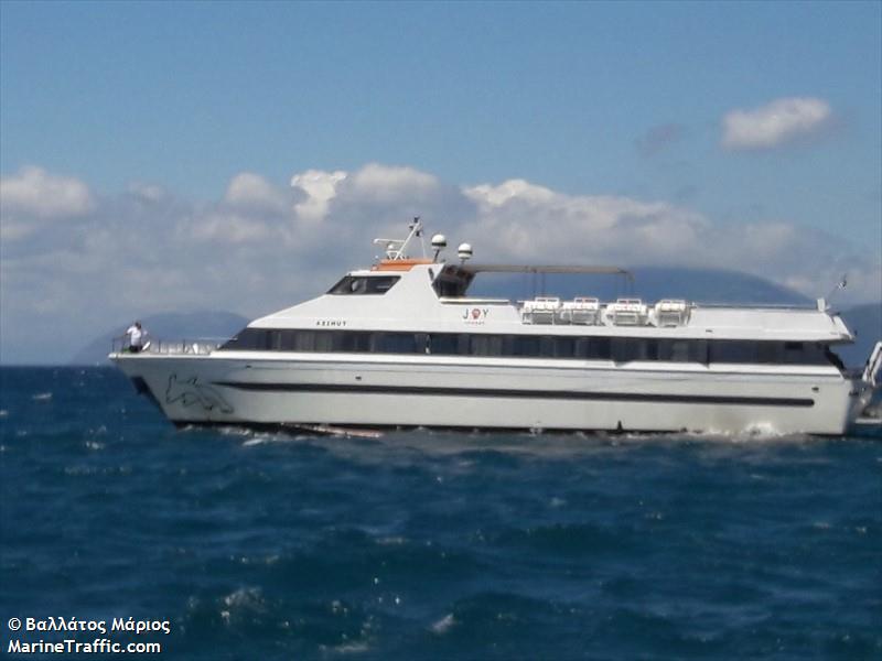 azimut (Passenger Ship) - IMO 8784145, MMSI 240000700, Call Sign SVA7386 under the flag of Greece