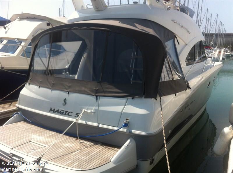 magic 5 (Pleasure craft) - IMO , MMSI 227198150, Call Sign FAB3831 under the flag of France