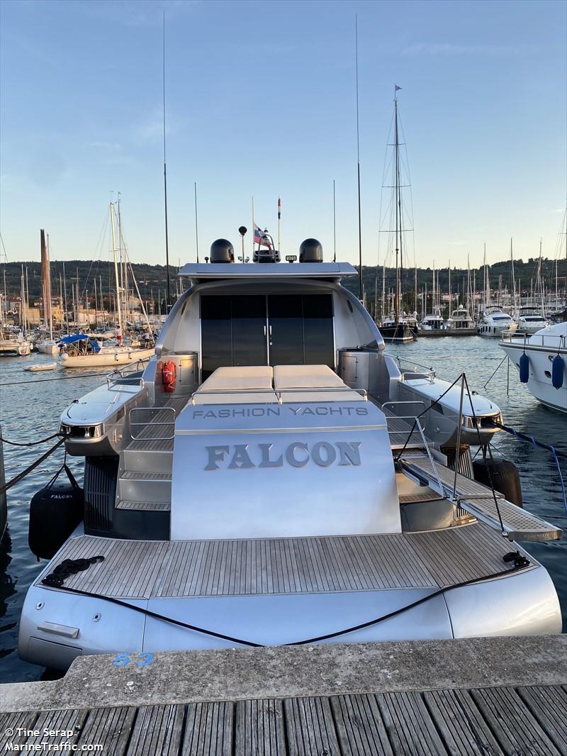falcon (Pleasure craft) - IMO , MMSI 278001057, Call Sign S5K7227 under the flag of Slovenia