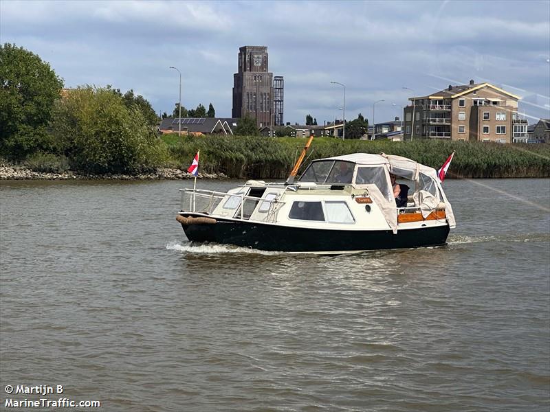 shrek (Pleasure craft) - IMO , MMSI 244620381, Call Sign PF5222 under the flag of Netherlands