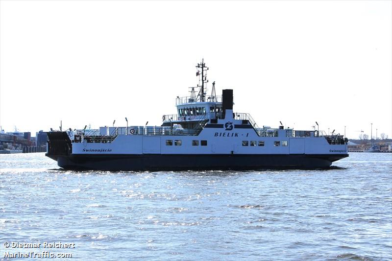 bielik i (Passenger ship) - IMO , MMSI 261182618, Call Sign SR2618 under the flag of Poland