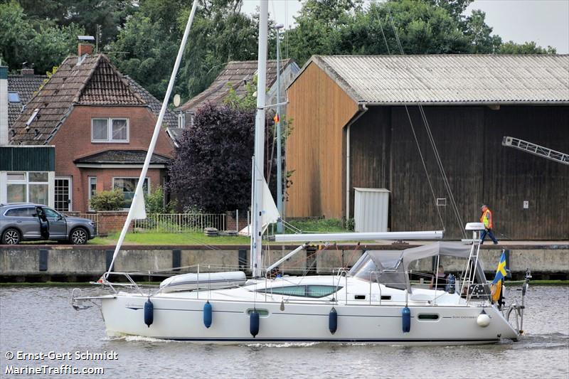 hermione (Pleasure craft) - IMO , MMSI 265670400, Call Sign 8SY7049 under the flag of Sweden