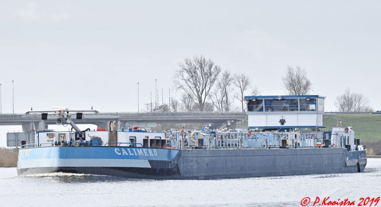 calimero (Tanker) - IMO , MMSI 211697170, Call Sign DG8786 under the flag of Germany