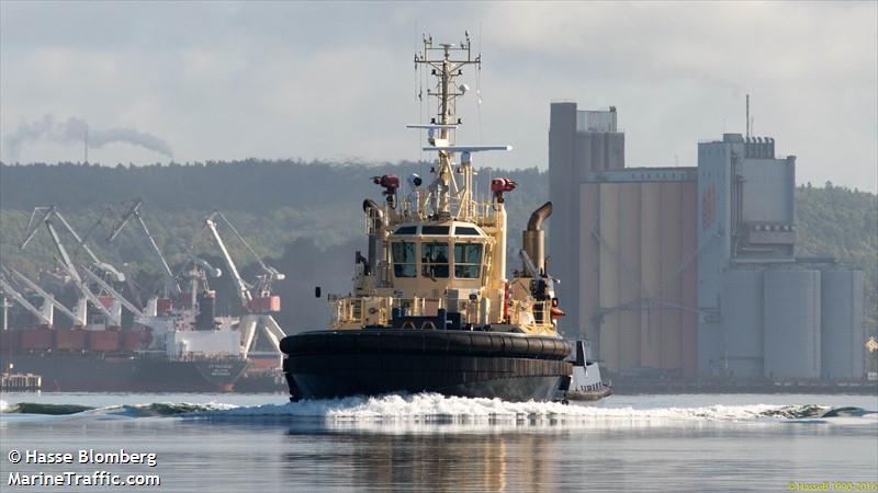 svitzer geo (Tug) - IMO 9602459, MMSI 231848000, Call Sign OZ2142 under the flag of Faeroe Islands