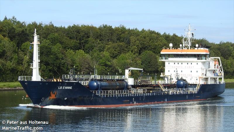 ls evanne (Chemical/Oil Products Tanker) - IMO 9519614, MMSI 236111827, Call Sign ZDKW3 under the flag of Gibraltar