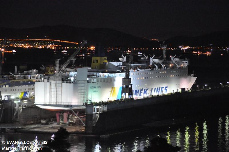 blue galaxy (Passenger/Ro-Ro Cargo Ship) - IMO 9035876, MMSI 239672000, Call Sign SWDA under the flag of Greece