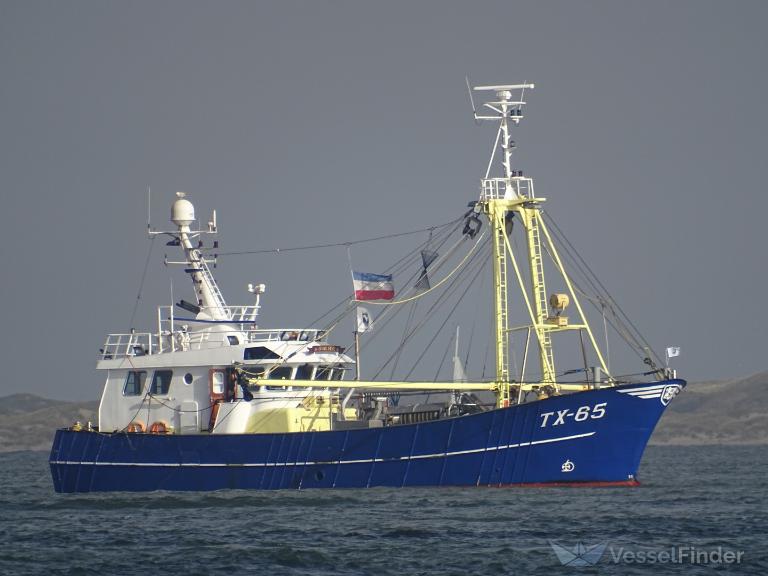 tx65 bona fide (Fishing vessel) - IMO , MMSI 244013121, Call Sign PDLM under the flag of Netherlands