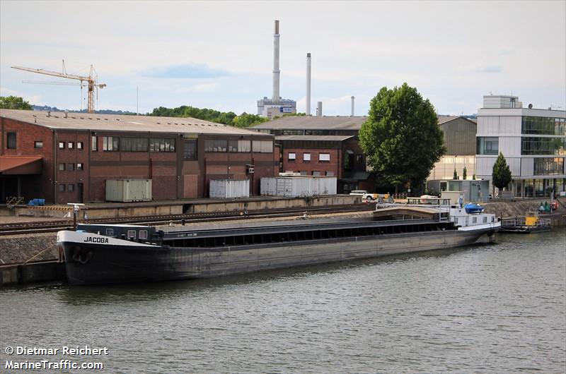 commando (Cargo ship) - IMO , MMSI 244660619, Call Sign PI7789 under the flag of Netherlands