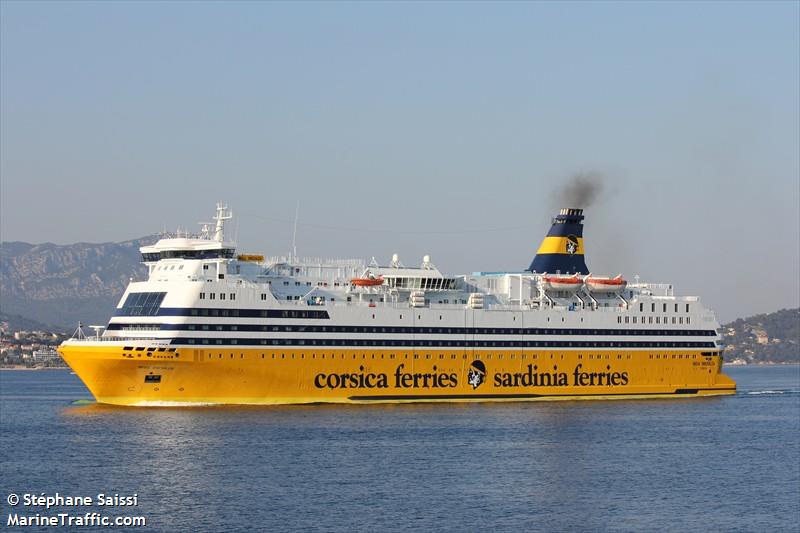 mega smeralda (Passenger/Ro-Ro Cargo Ship) - IMO 8306486, MMSI 247228600, Call Sign ICIU under the flag of Italy
