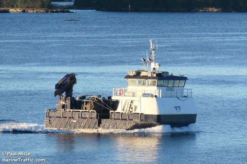 seines (Dredging or UW ops) - IMO , MMSI 257106900, Call Sign LF5254 under the flag of Norway