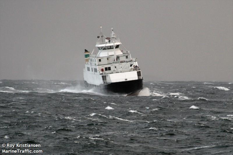 sigrid (Passenger/Ro-Ro Cargo Ship) - IMO 9030369, MMSI 257243500, Call Sign LEMT under the flag of Norway