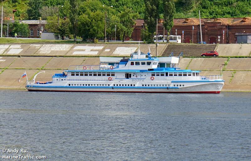 volga (Passenger ship) - IMO , MMSI 273365830 under the flag of Russia