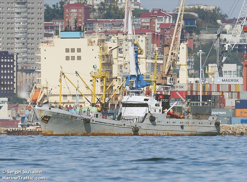 predsedatel ganslep (Fish Carrier) - IMO 8834689, MMSI 273825200, Call Sign UIVX under the flag of Russia