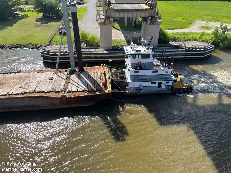 simon matthew (Towing vessel) - IMO , MMSI 368142610, Call Sign WDL5605 under the flag of United States (USA)