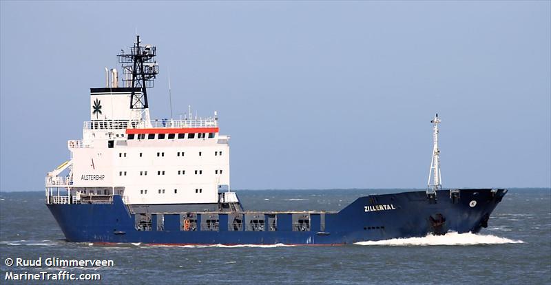 manisa m (General Cargo Ship) - IMO 8918734, MMSI 518100677, Call Sign E5U3591 under the flag of Cook Islands