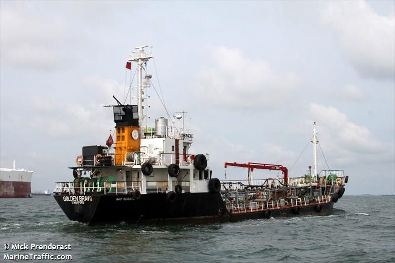 golden bravo (Bunkering Tanker) - IMO 9088029, MMSI 563003930, Call Sign 9V6257 under the flag of Singapore