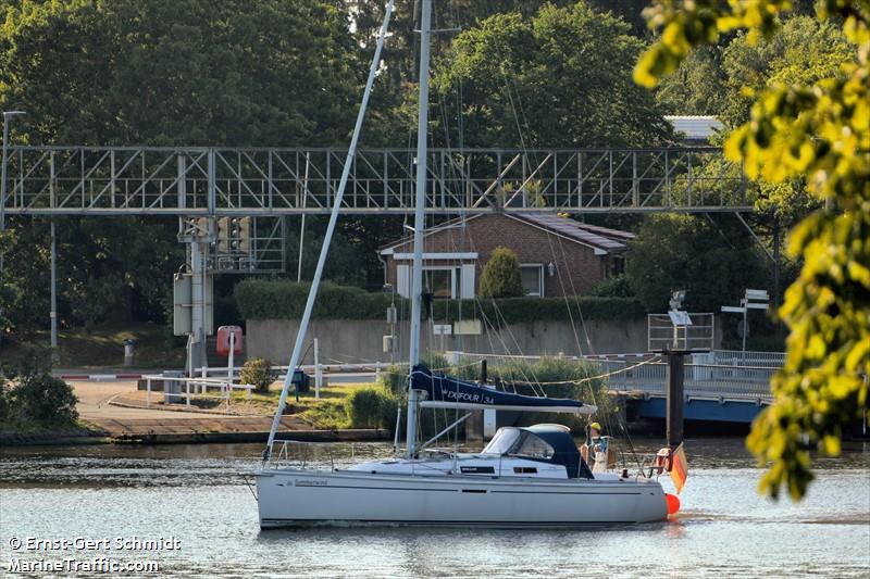 sommerwind (Sailing vessel) - IMO , MMSI 211480440, Call Sign DG4801 under the flag of Germany