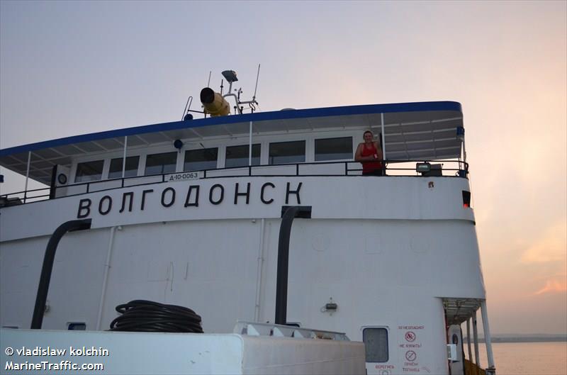 volgodonsk (-) - IMO , MMSI 273437990, Call Sign UCDK under the flag of Russia