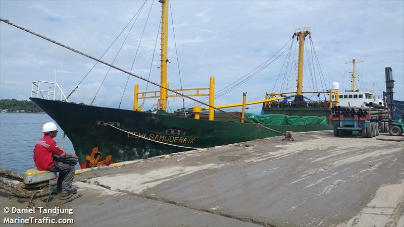 km.dewi samudera iii (General Cargo Ship) - IMO 8617627, MMSI 525007315, Call Sign PMNI under the flag of Indonesia