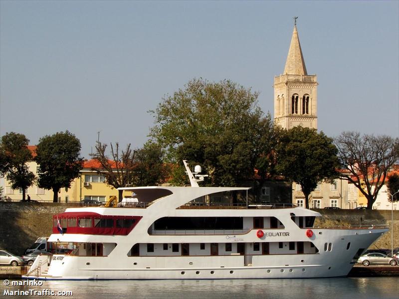 equator (Passenger ship) - IMO , MMSI 238330340, Call Sign 9A4127 under the flag of Croatia