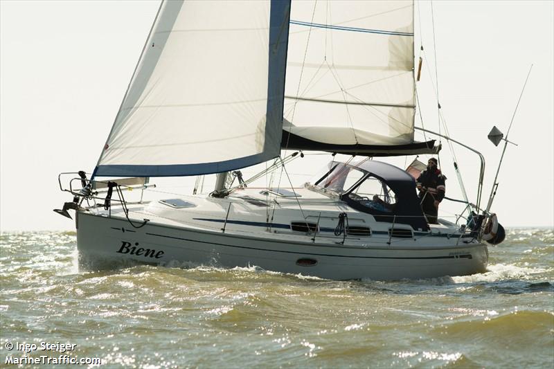 sy biene (Sailing vessel) - IMO , MMSI 211338620, Call Sign DJ9632 under the flag of Germany