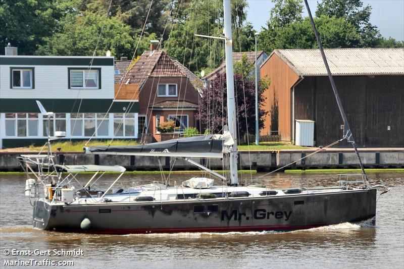 mr. grey (Pleasure craft) - IMO , MMSI 211651280, Call Sign DF9207 under the flag of Germany