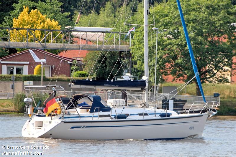 magic (Sailing vessel) - IMO , MMSI 211249090, Call Sign DF2247 under the flag of Germany