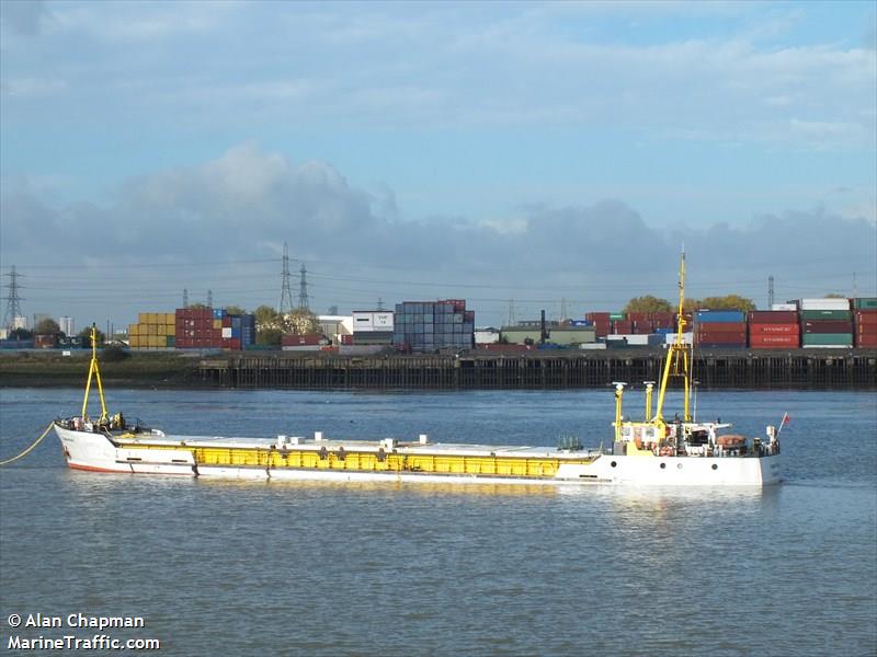 yasam rose (General Cargo Ship) - IMO 8131142, MMSI 235099481, Call Sign 2GPT9 under the flag of United Kingdom (UK)